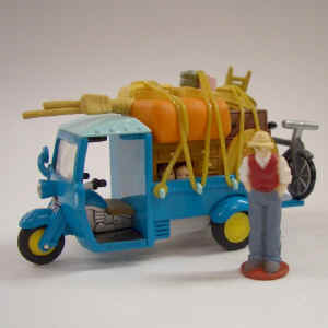 tomica 001.jpg (72913 �o�C�g)